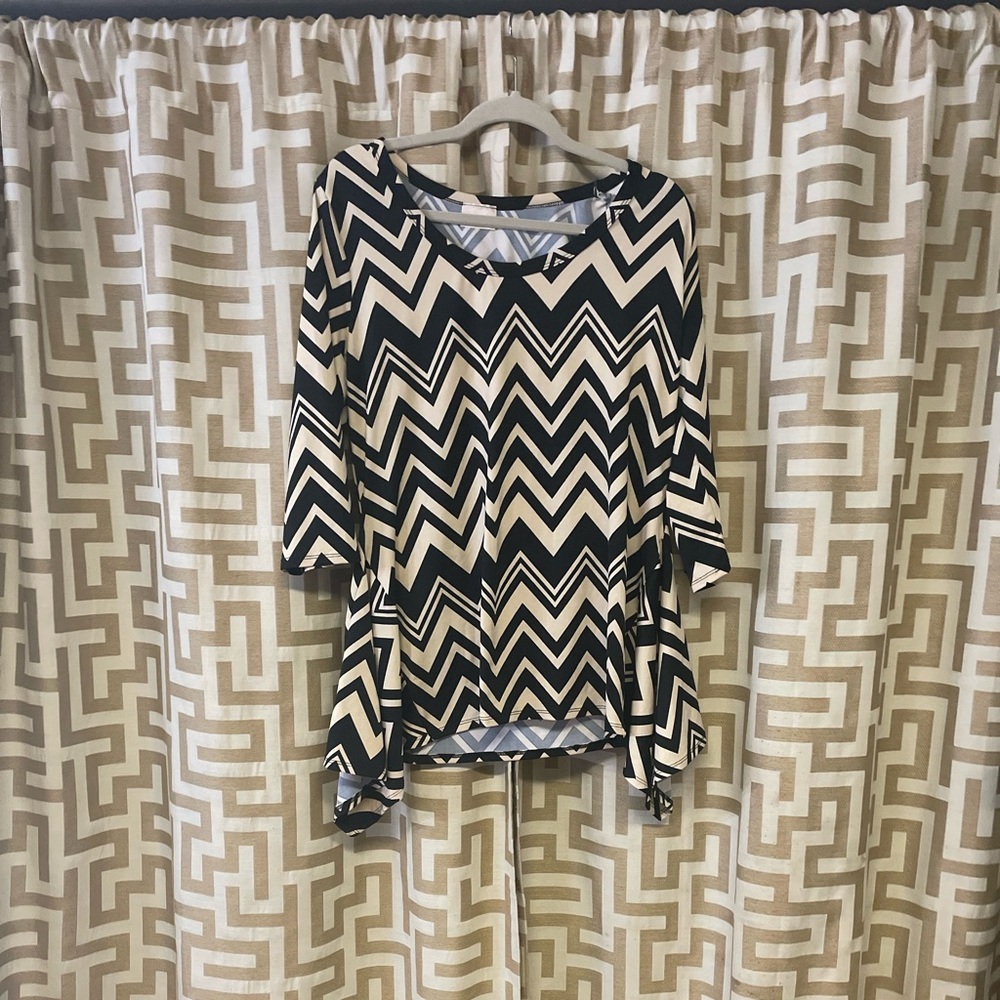 Black and cream lightweight shirt.